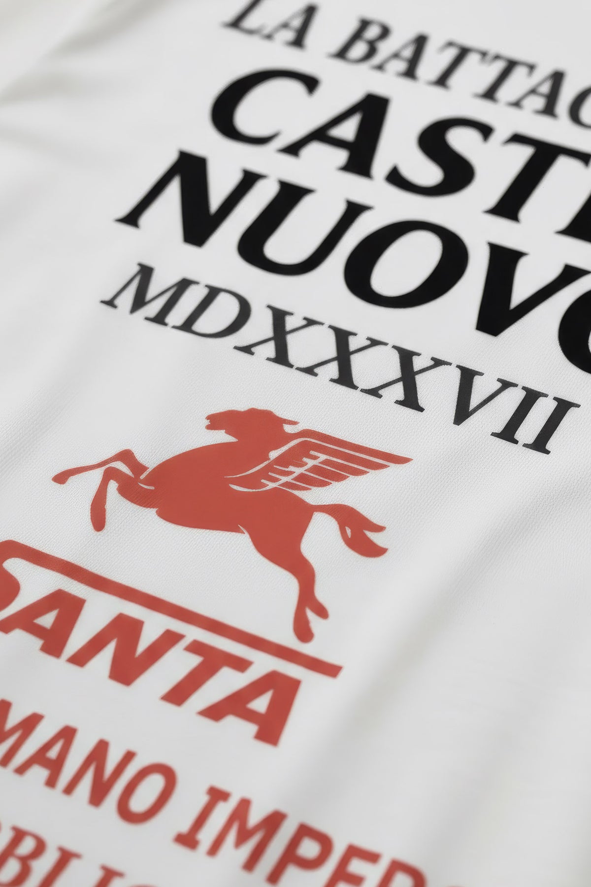 Battle Longsleeve in white, print detail