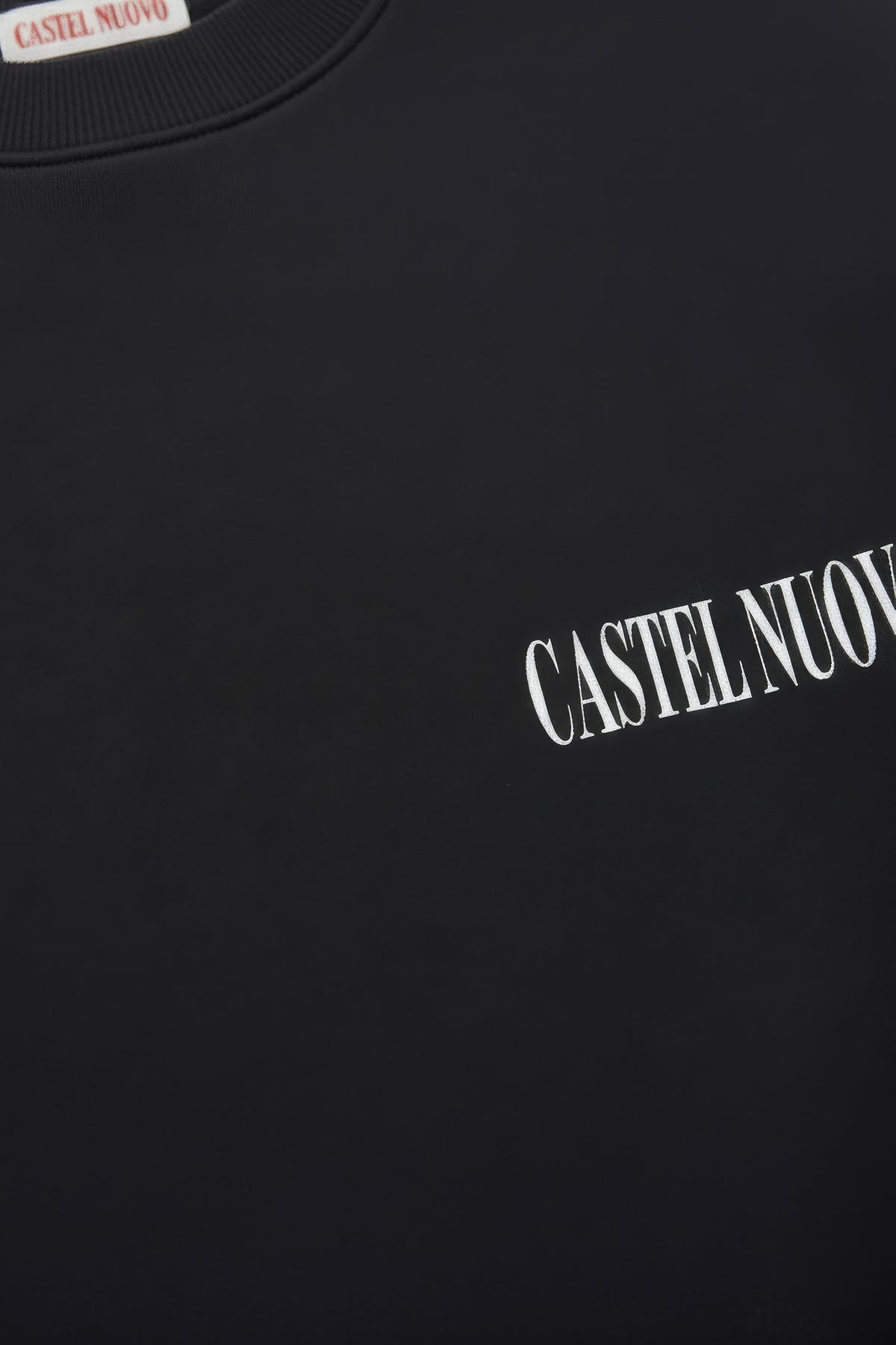 Badge Logo Crewneck in black, print detail