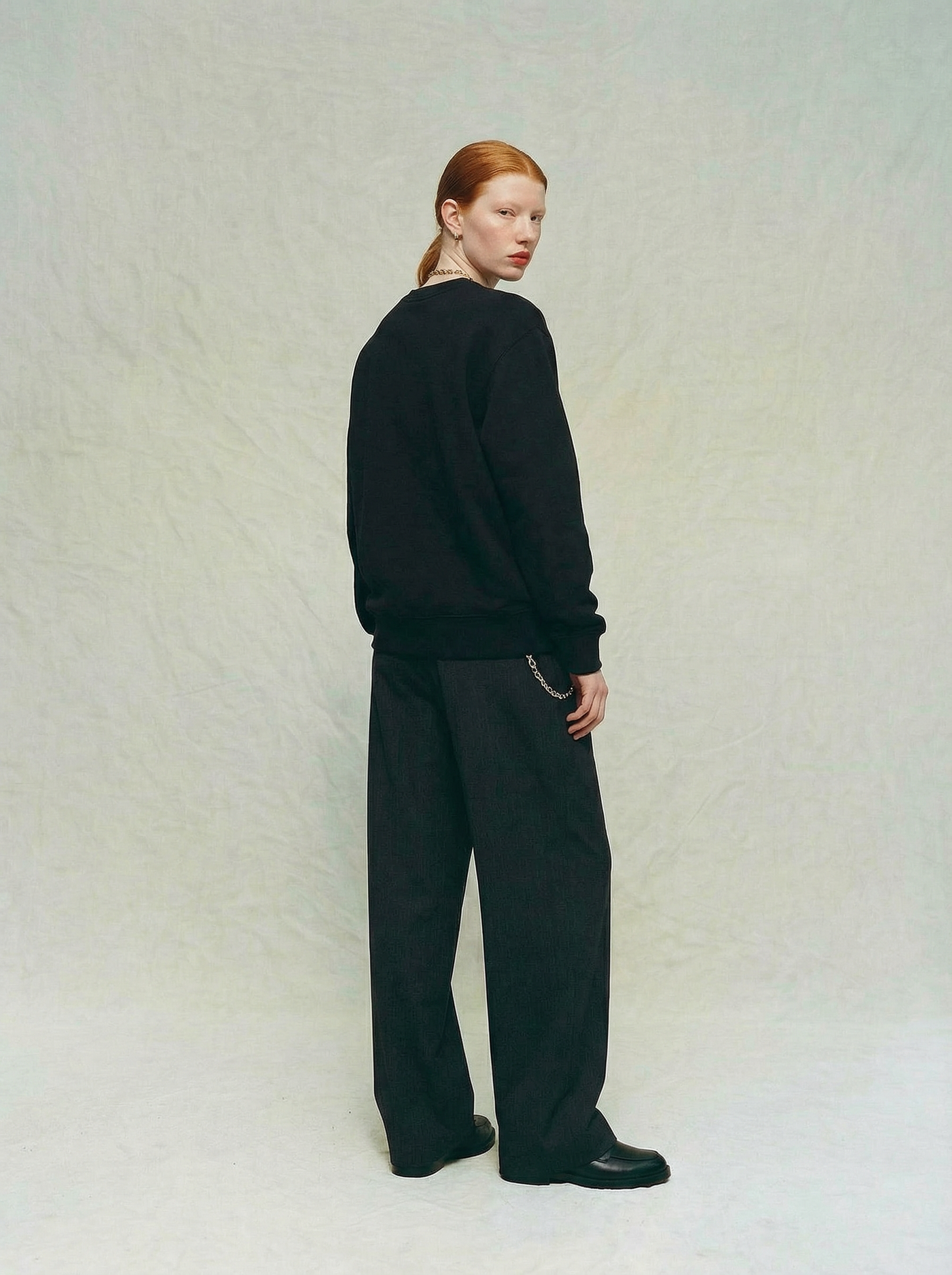 Incognito Crewneck