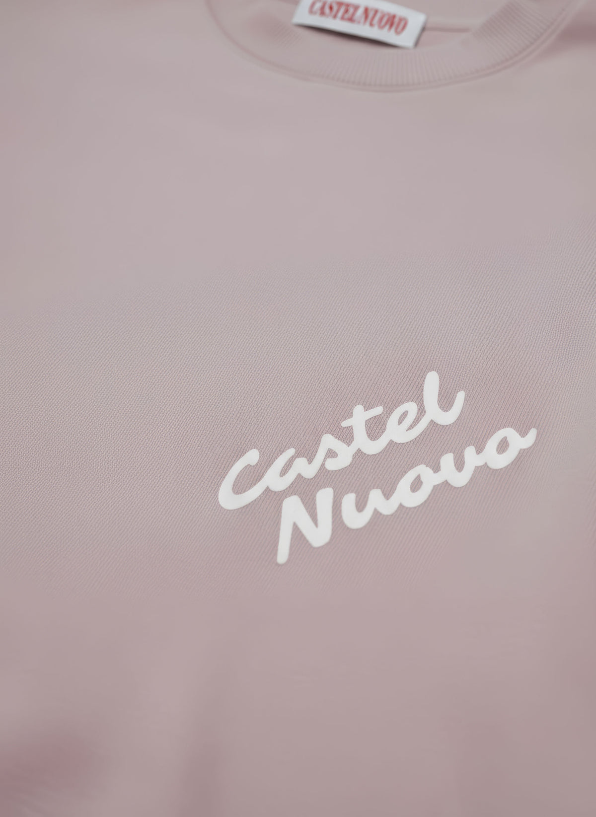 Mini Script Crewneck in light pink, print detail