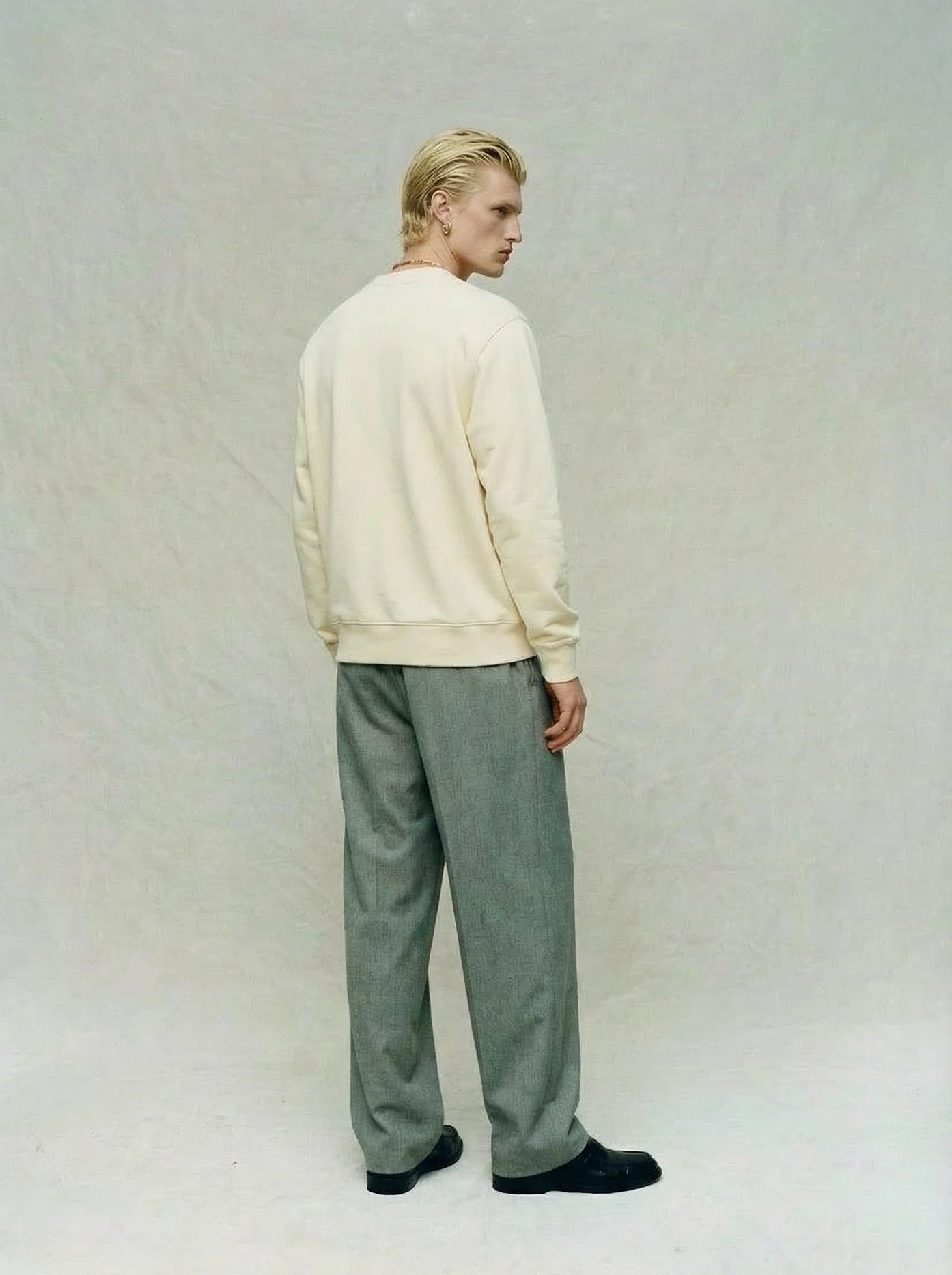 Pillar Crewneck