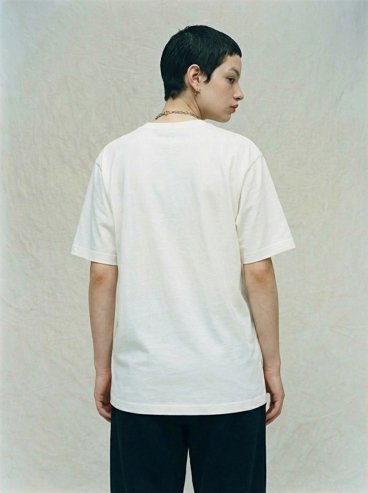 Pila Tee