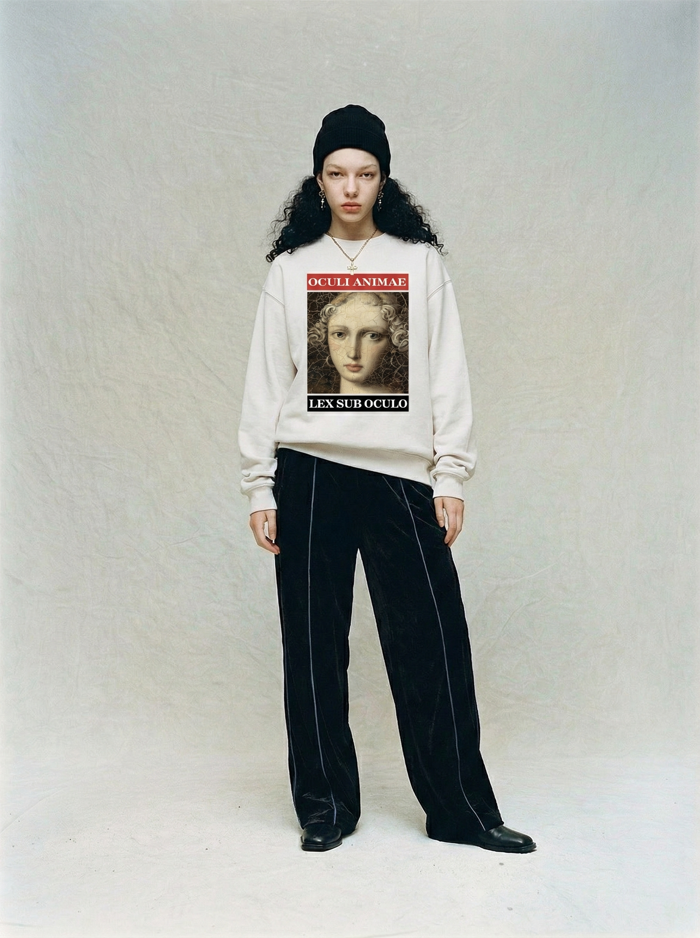 Sub Oculo Crewneck