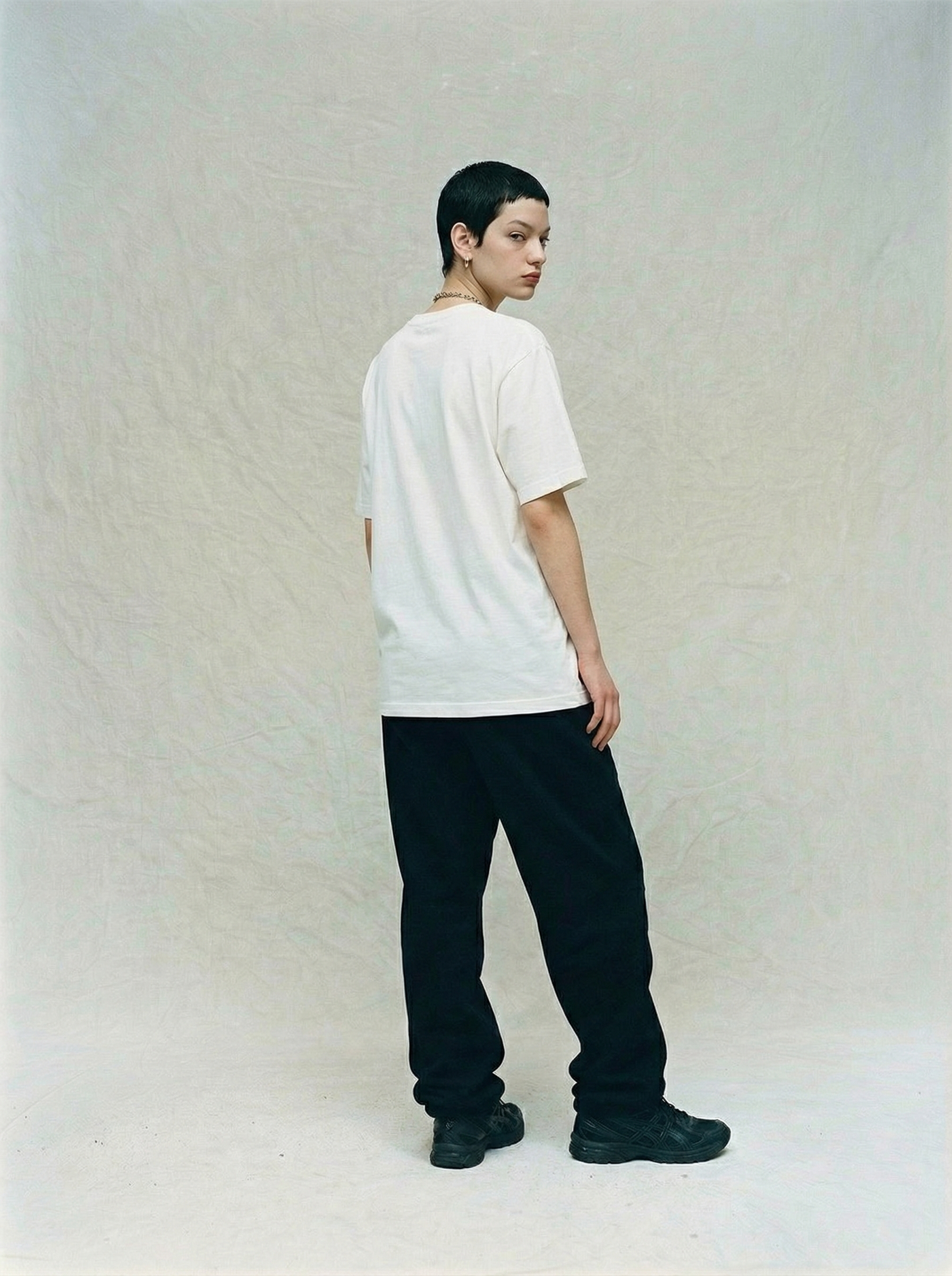 Pila Tee