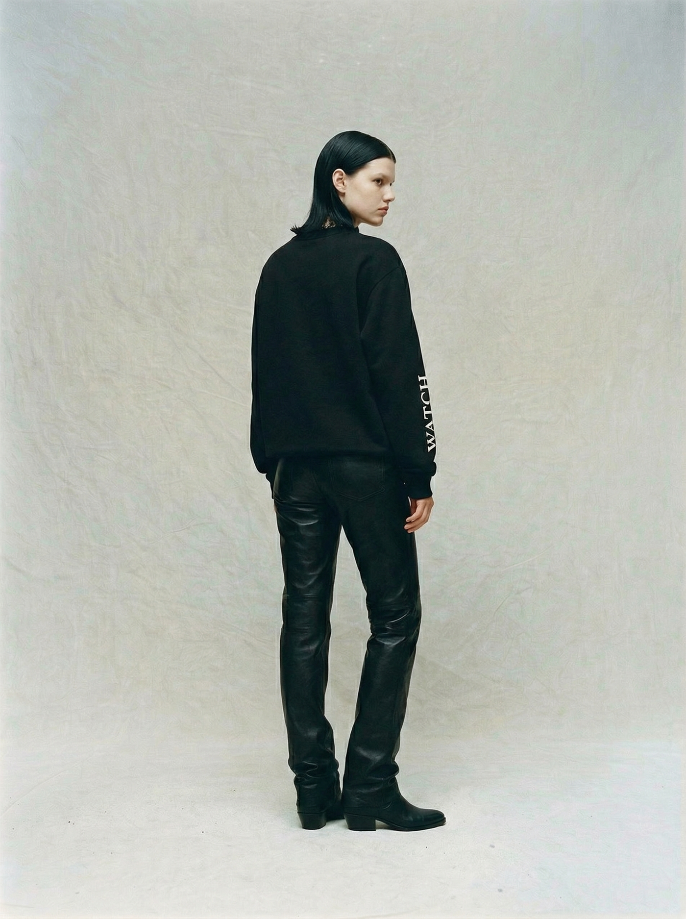 Vigilans Crewneck