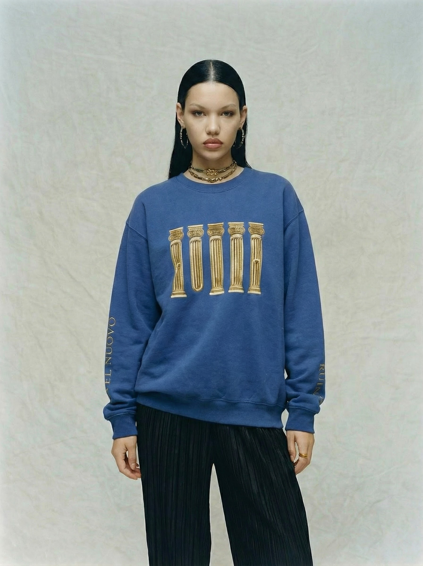 Ruina Crewneck
