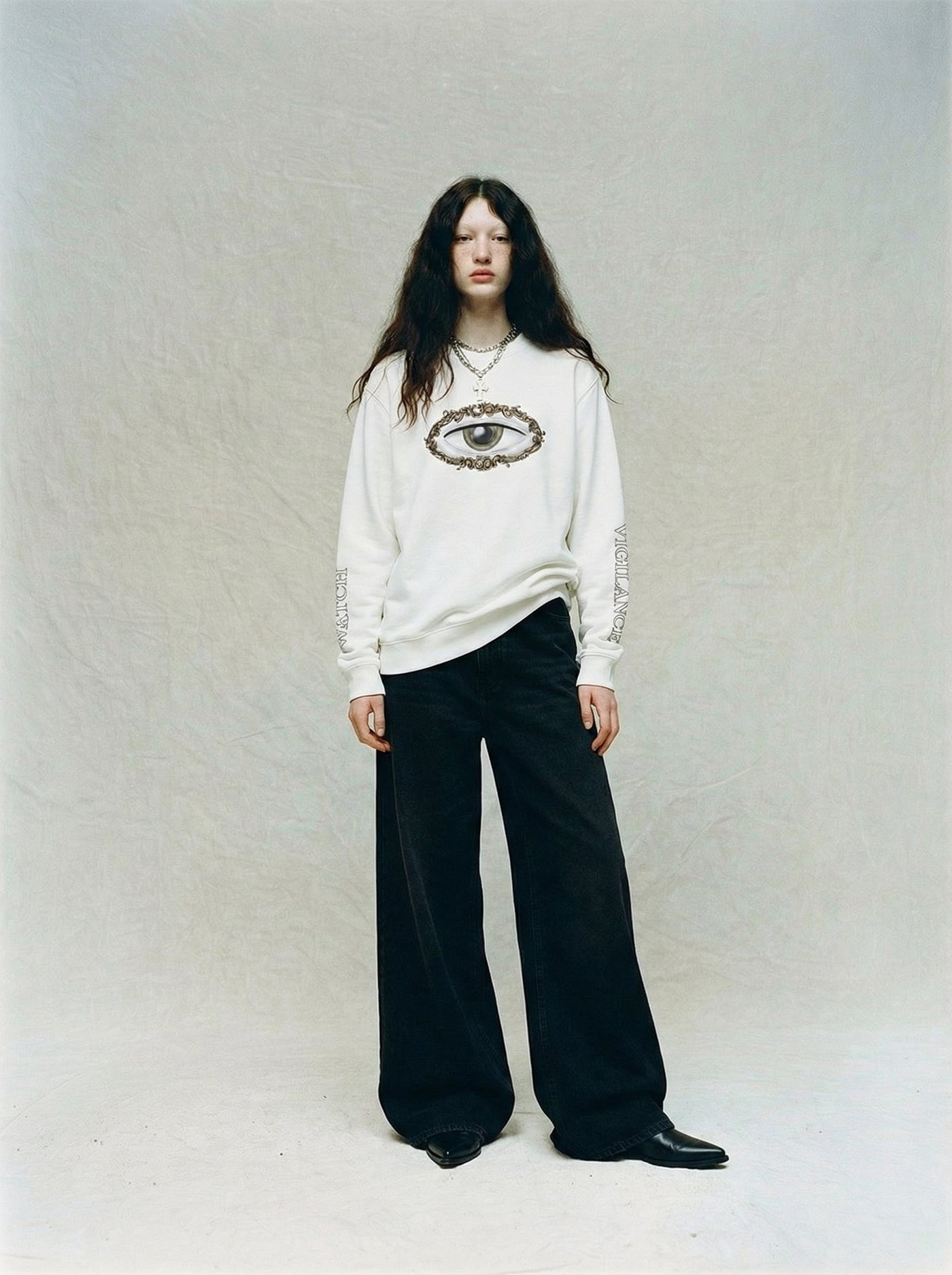 Vigilans Crewneck