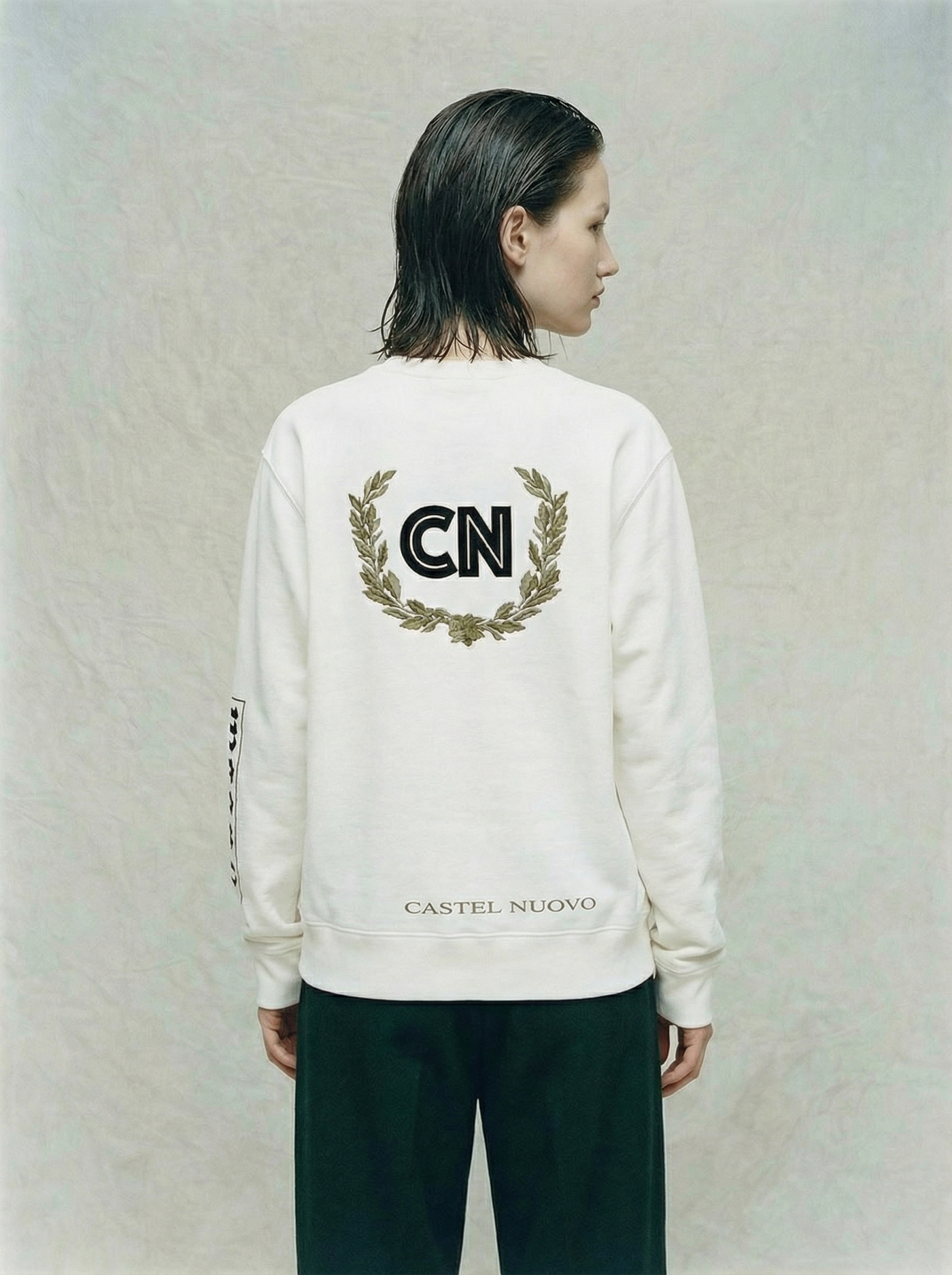 Tempus Crewneck