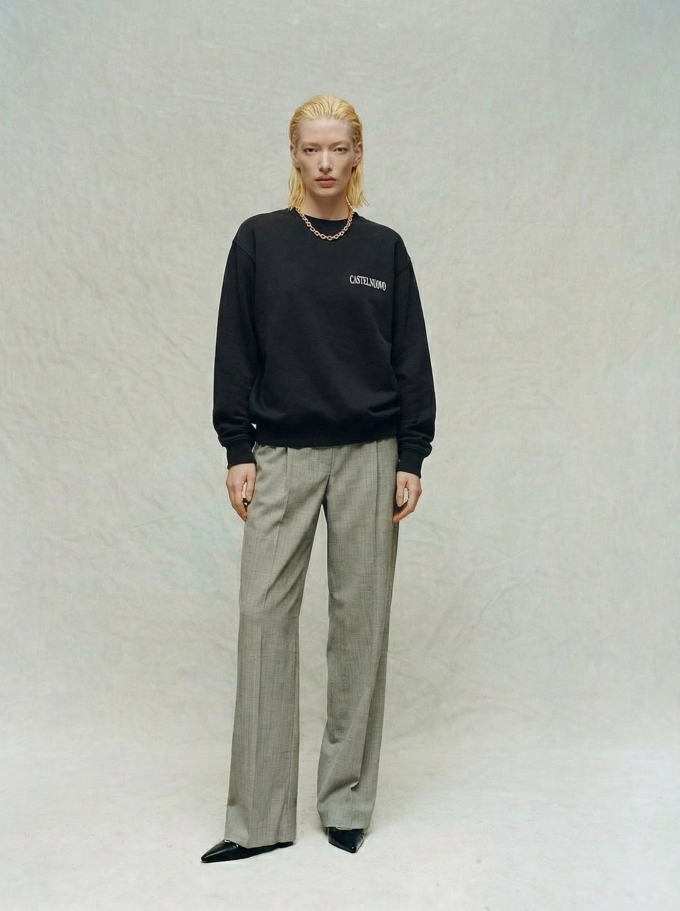 Badge Logo Crewneck