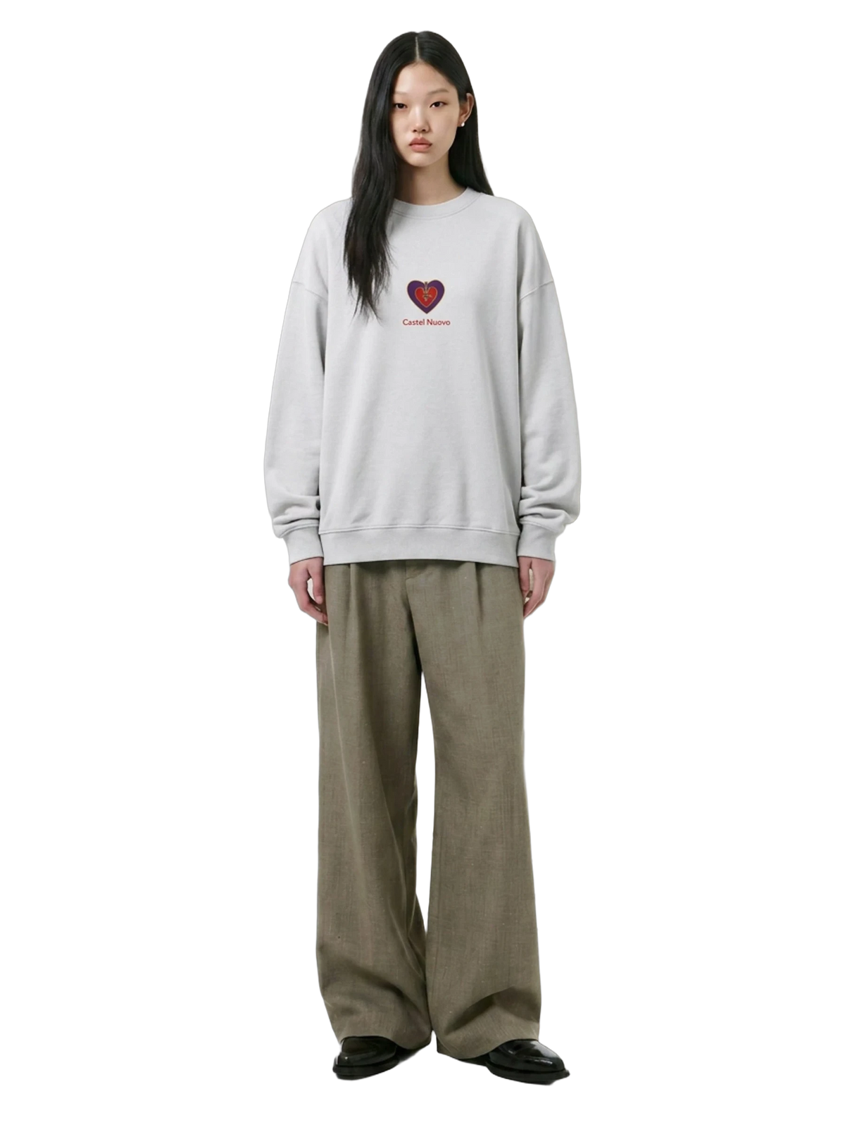 Amore Eterno Crewneck in white, women's cut