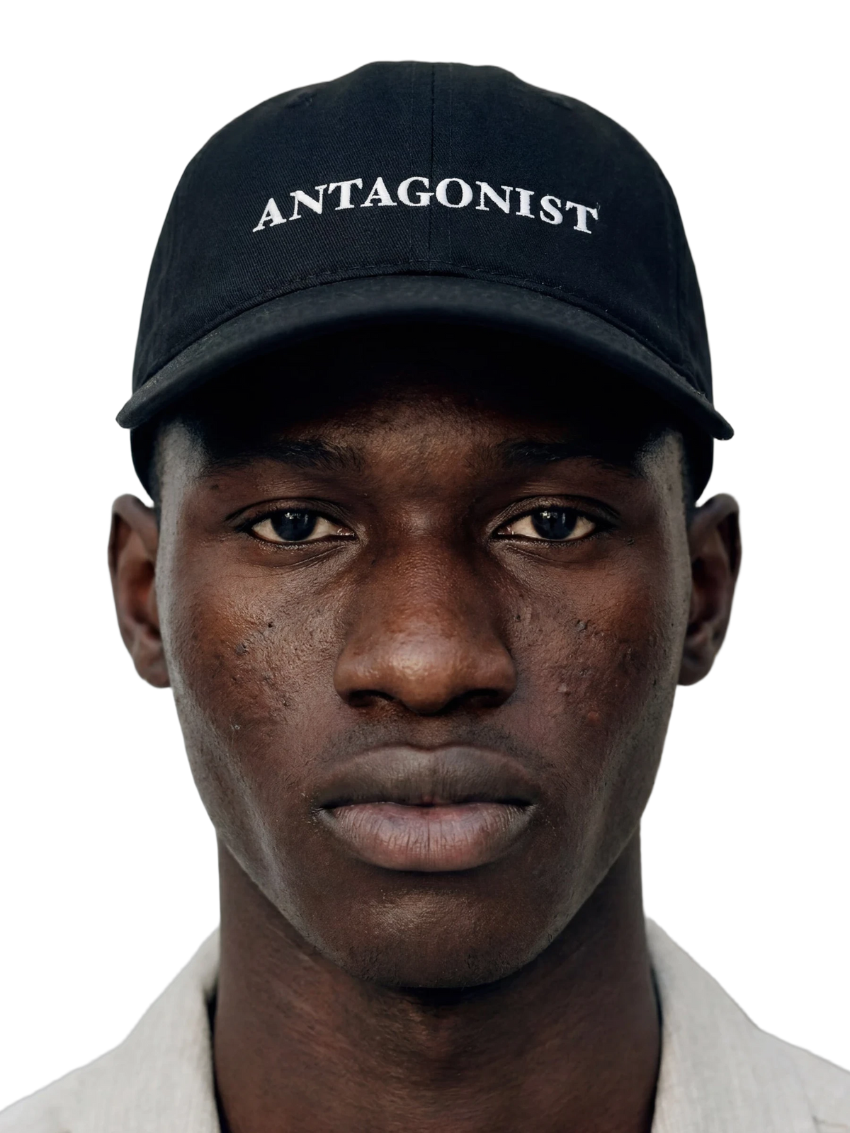 Antagonist Cap in black, embroidery detail
