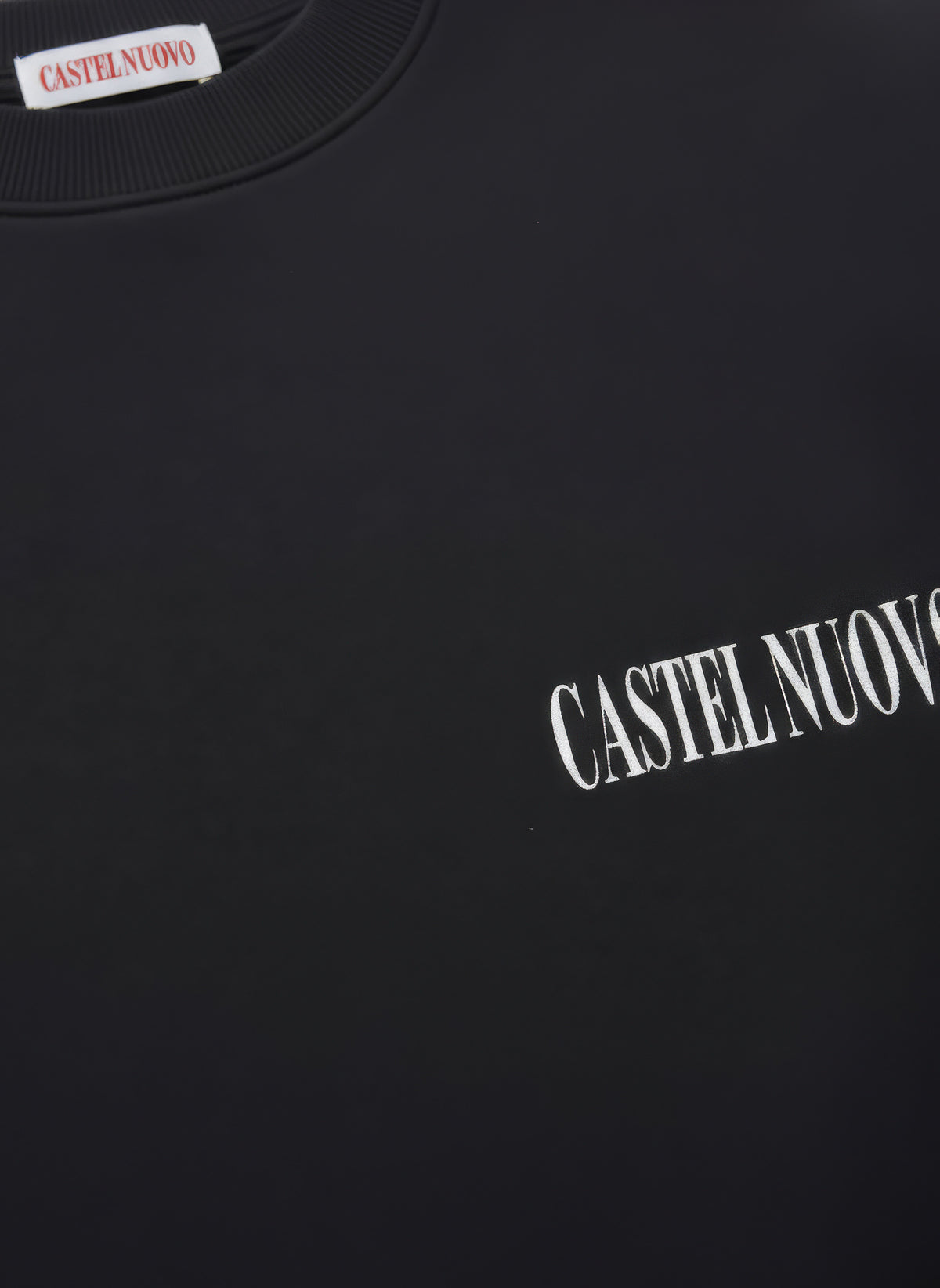 Badge Logo Crewneck in black, print detail