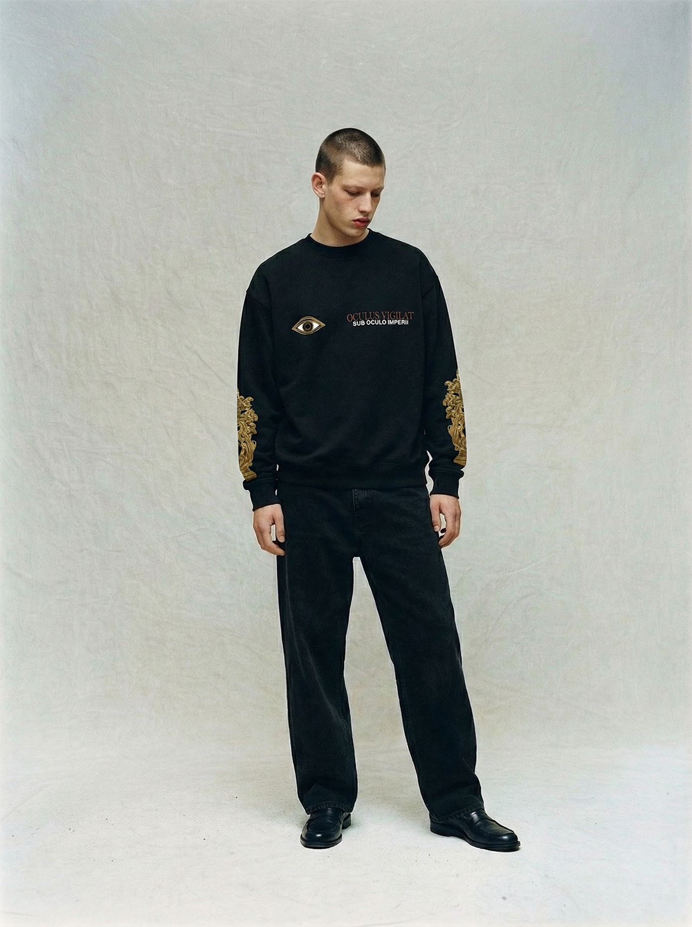 Oculus Vigilat Crewneck