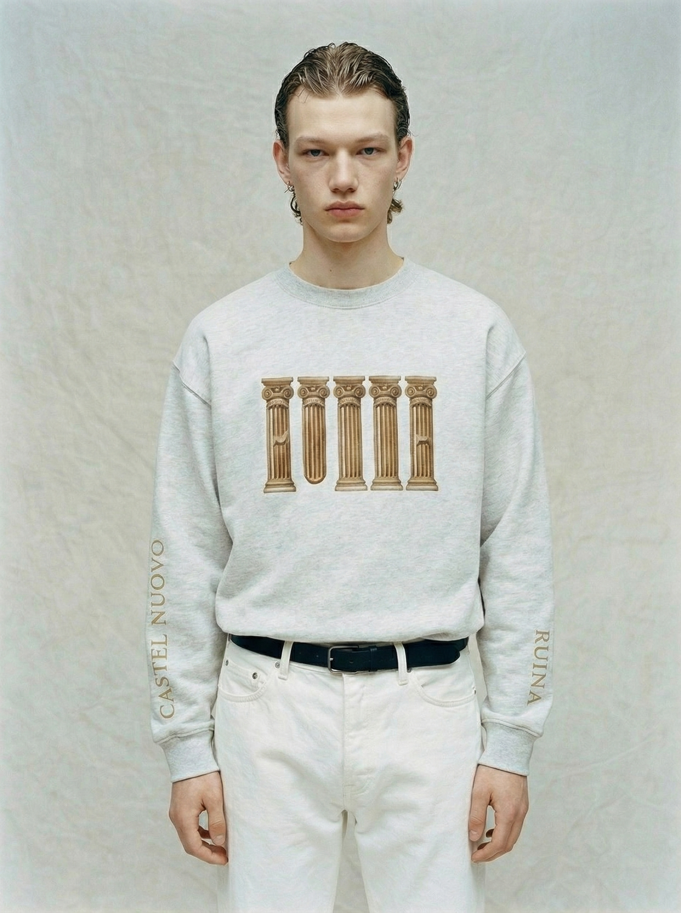 Ruina Crewneck