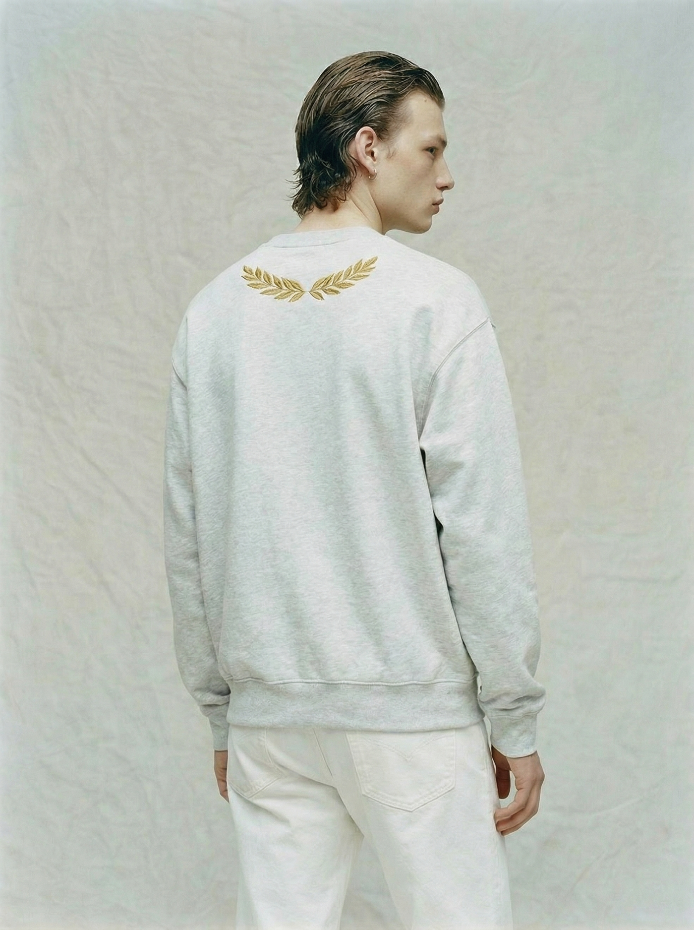 Ruina Crewneck