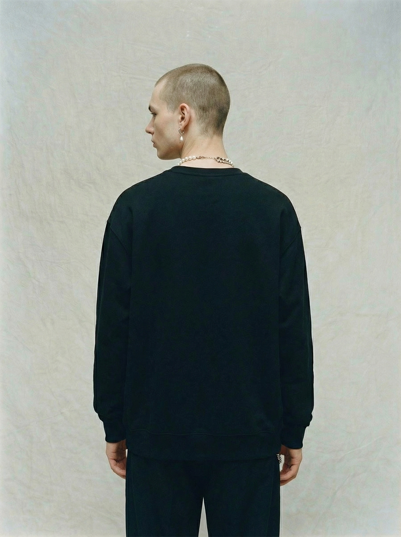 Rovine Crewneck