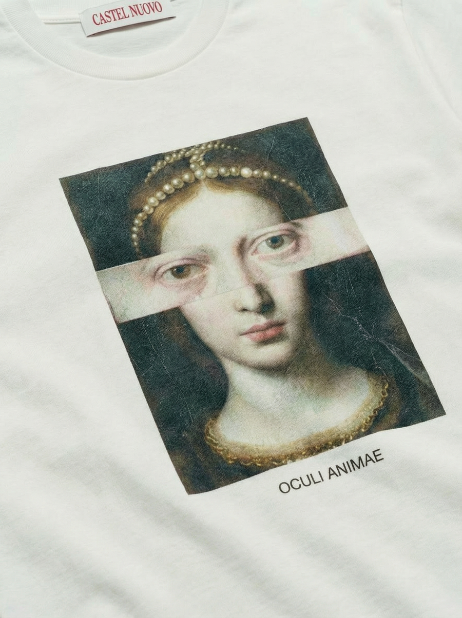 Vultus Tee
